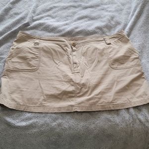 Skort
